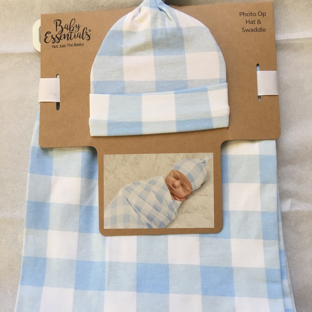 Baby Hat & Swaddle